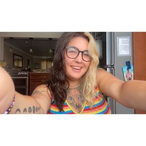 Meet your Posher, Ally